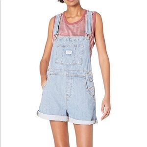 Levi’s overalls